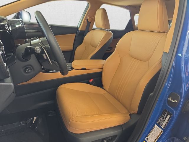 2025 Lexus NX 350h Premium