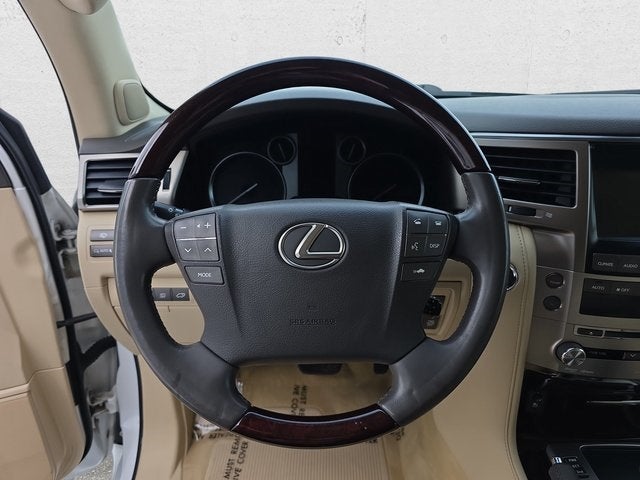 2014 Lexus LX 570 Luxury