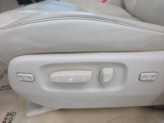 2014 Lexus LX 570 Luxury