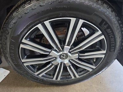 2018 Lexus LX 570