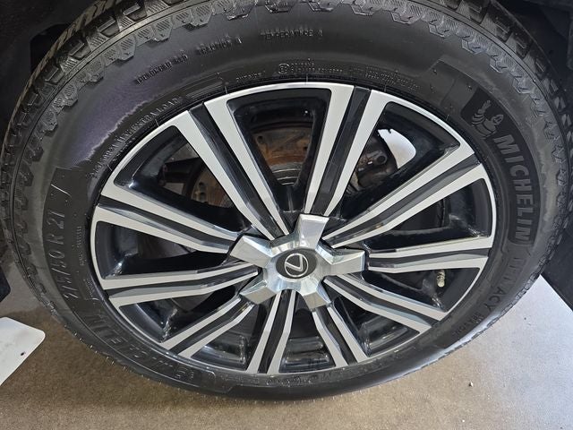 2018 Lexus LX 570
