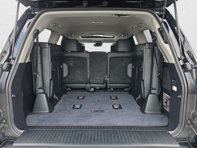 2019 Lexus LX 570