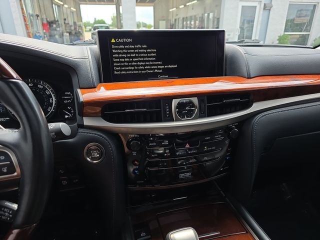 2019 Lexus LX 570