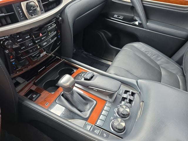 2019 Lexus LX 570