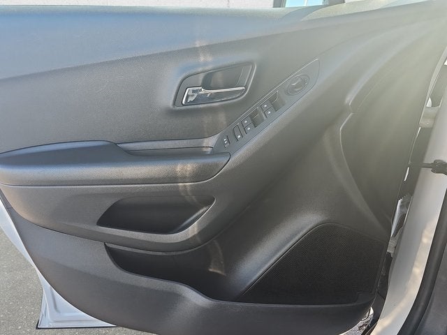 2022 Chevrolet Trax LS