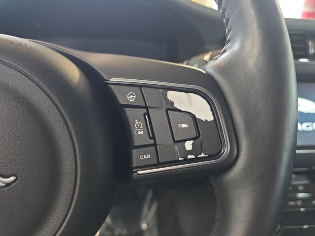 2017 Jaguar XF 35t Prestige