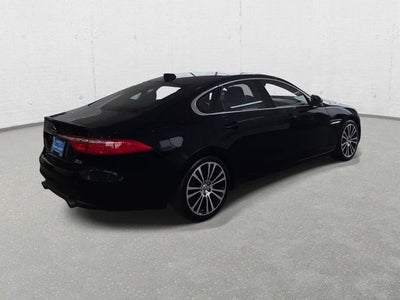 2017 Jaguar XF 35t Prestige