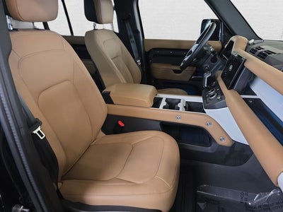 2025 Land Rover Defender 110 X-Dynamic SE