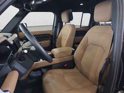 2025 Land Rover Defender 110 X-Dynamic SE