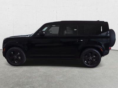 2025 Land Rover Defender 110 X-Dynamic SE