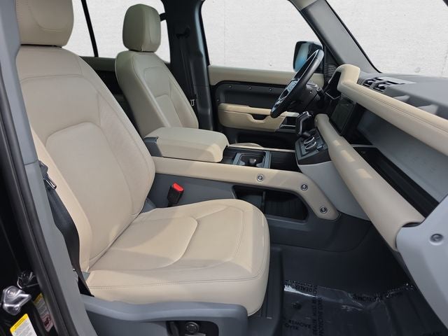 2024 Land Rover Defender 110 S