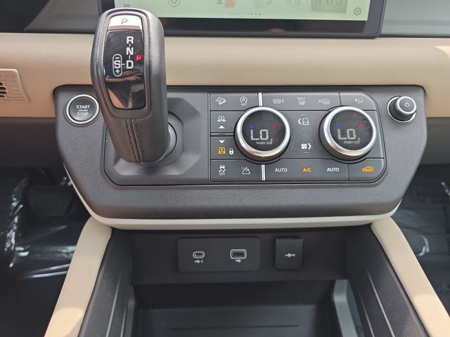 2024 Land Rover Defender 110 S