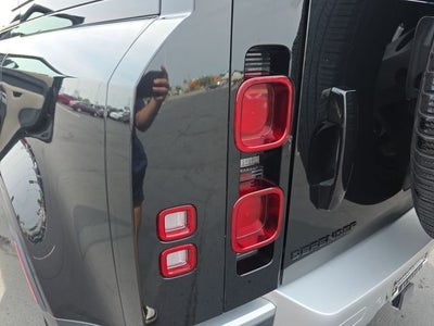 2024 Land Rover Defender 110 S