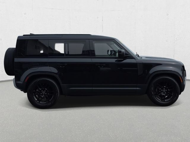 2024 Land Rover Defender 110 S