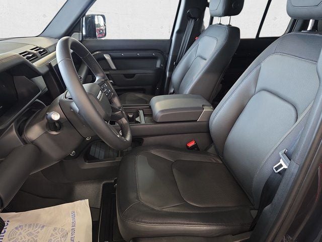 2024 Land Rover Defender 130 Outbound