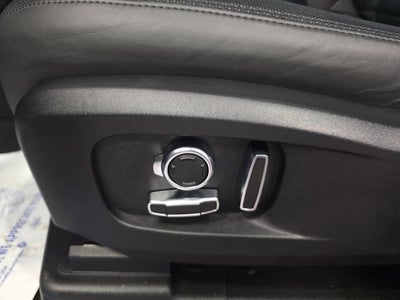 2024 Land Rover Defender 130 Outbound