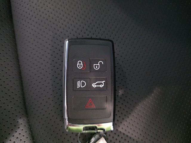 2024 Land Rover Defender 130 Outbound