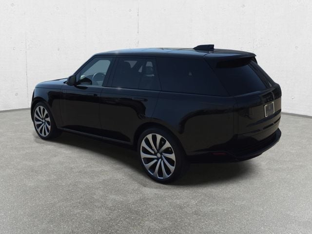 2025 Land Rover Range Rover SE