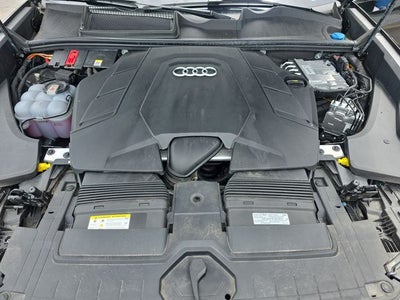 2023 Audi Q8 55 Prestige quattro