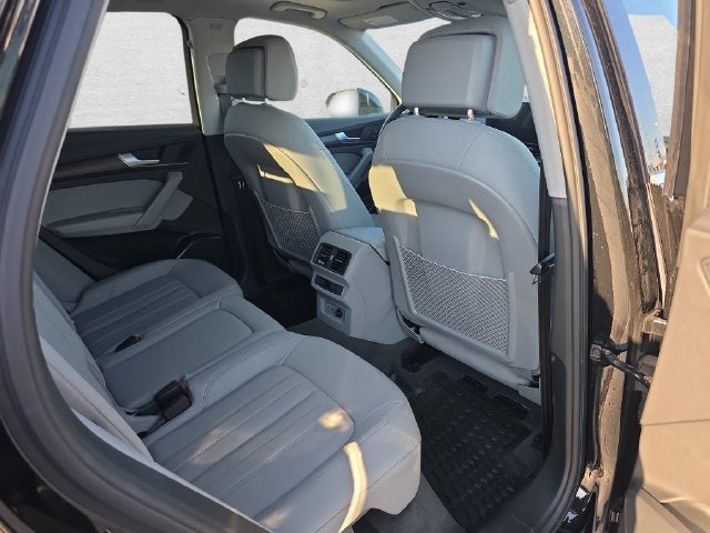 2023 Audi Q5 45 S line Premium quattro
