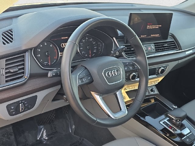 2023 Audi Q5 45 S line Premium quattro
