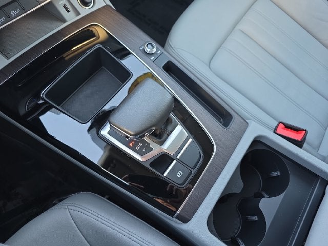 2023 Audi Q5 45 S line Premium quattro