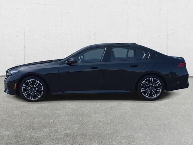 2024 BMW 5 Series 540i xDrive