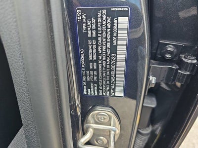 2024 Porsche Macan Base