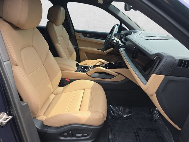 2024 Porsche Cayenne Base
