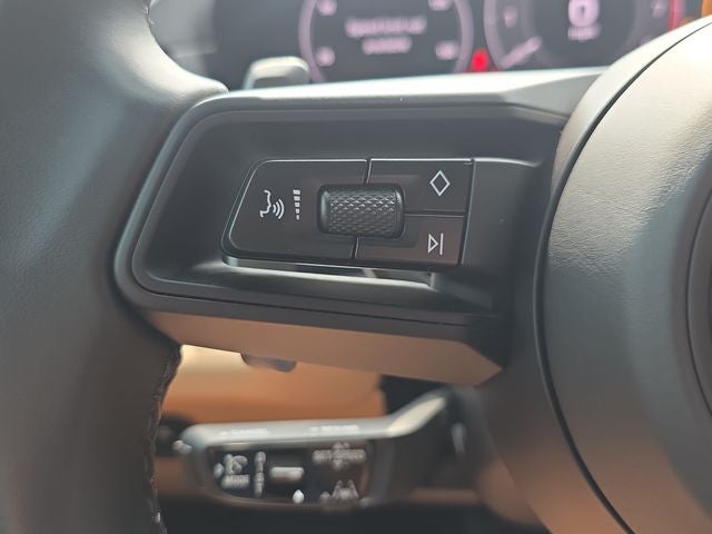 2024 Porsche Cayenne Base