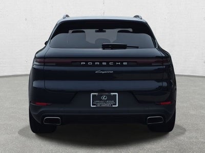 2024 Porsche Cayenne Base