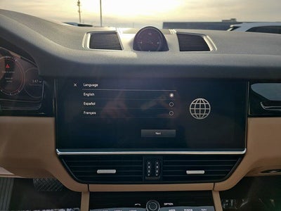 2023 Porsche Cayenne Base