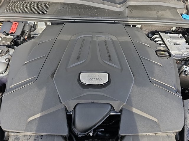 2023 Porsche Cayenne Base