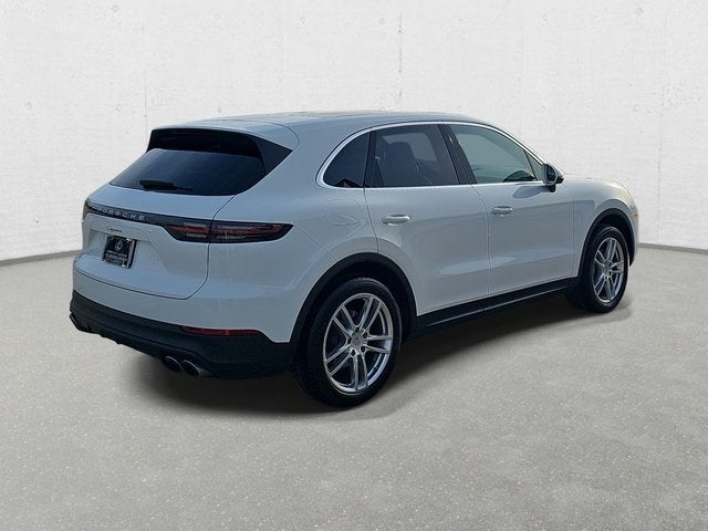 2023 Porsche Cayenne Base