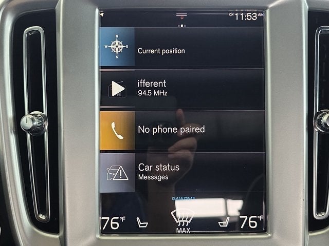 2022 Volvo XC40 R-Design