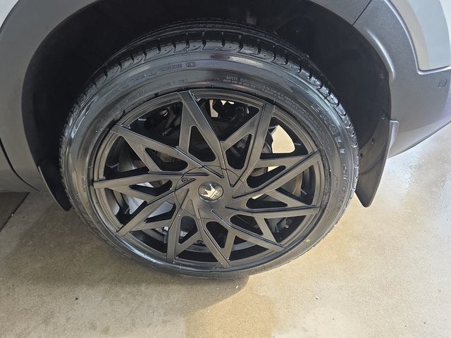 2022 Volvo XC40 R-Design