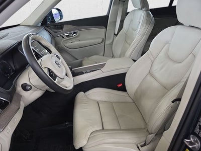 2022 Volvo XC90 T6 Inscription