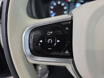 2022 Volvo XC90 T6 Inscription