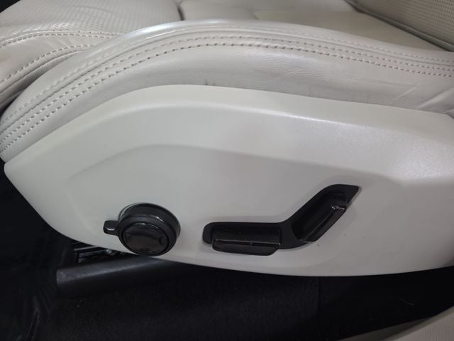 2022 Volvo XC90 T6 Inscription