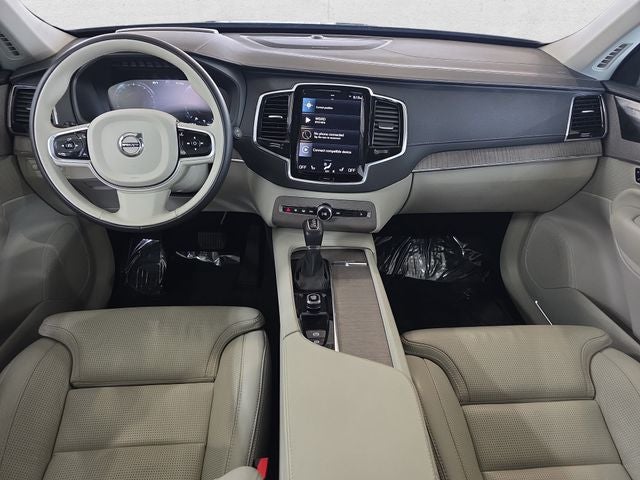 2022 Volvo XC90 T6 Inscription
